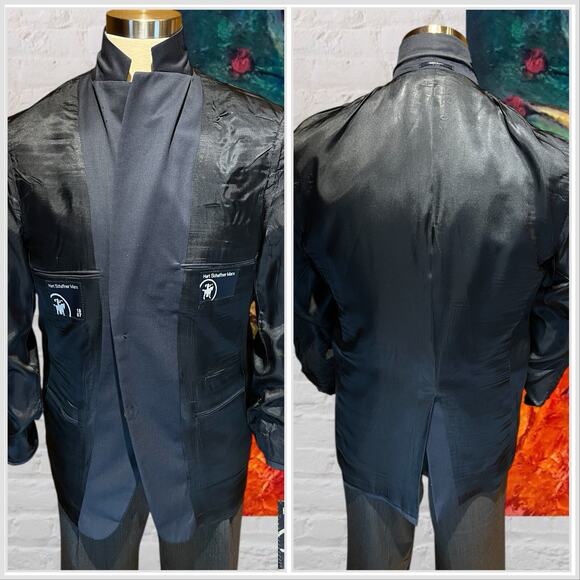 Vintage Hart Schaffner Marx 42S Navy Blue Blazer Silver Tone Crest Buttons - Picture 8 of 12